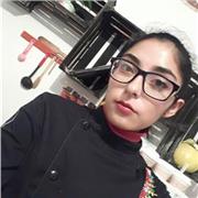 Dicto clases de repostería a niños y adultos